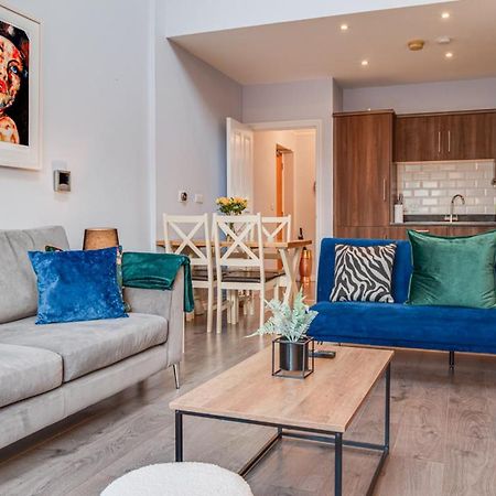 City Centre Top Floor Apartment In Belfast City Centre Eksteriør billede