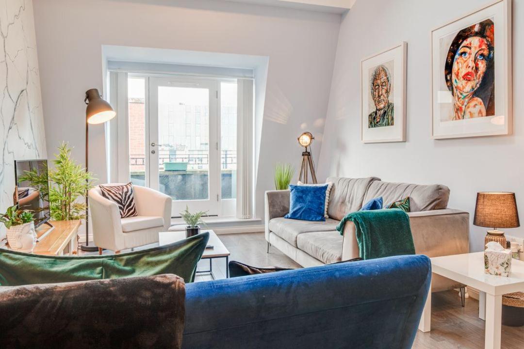 City Centre Top Floor Apartment In Belfast City Centre Eksteriør billede